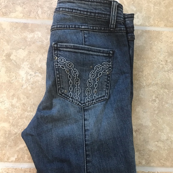 Cache Jean Capris - Picture 2 of 3